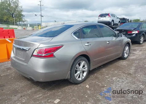 2015 Nissan Altima 2.5/S/Sv/Sl из США, поврежденный, VIN 1N4AL3AP8FC120778